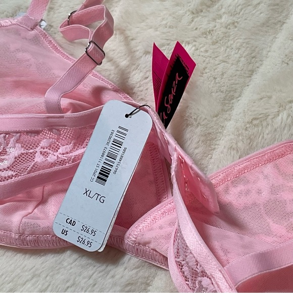 Lace Bralette - Picture 5 of 5